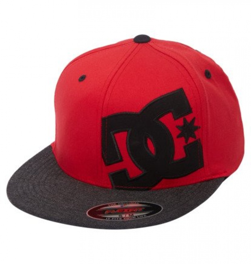 Red Men's DC Hammering Flexfit Hats | 2379-TLJZI